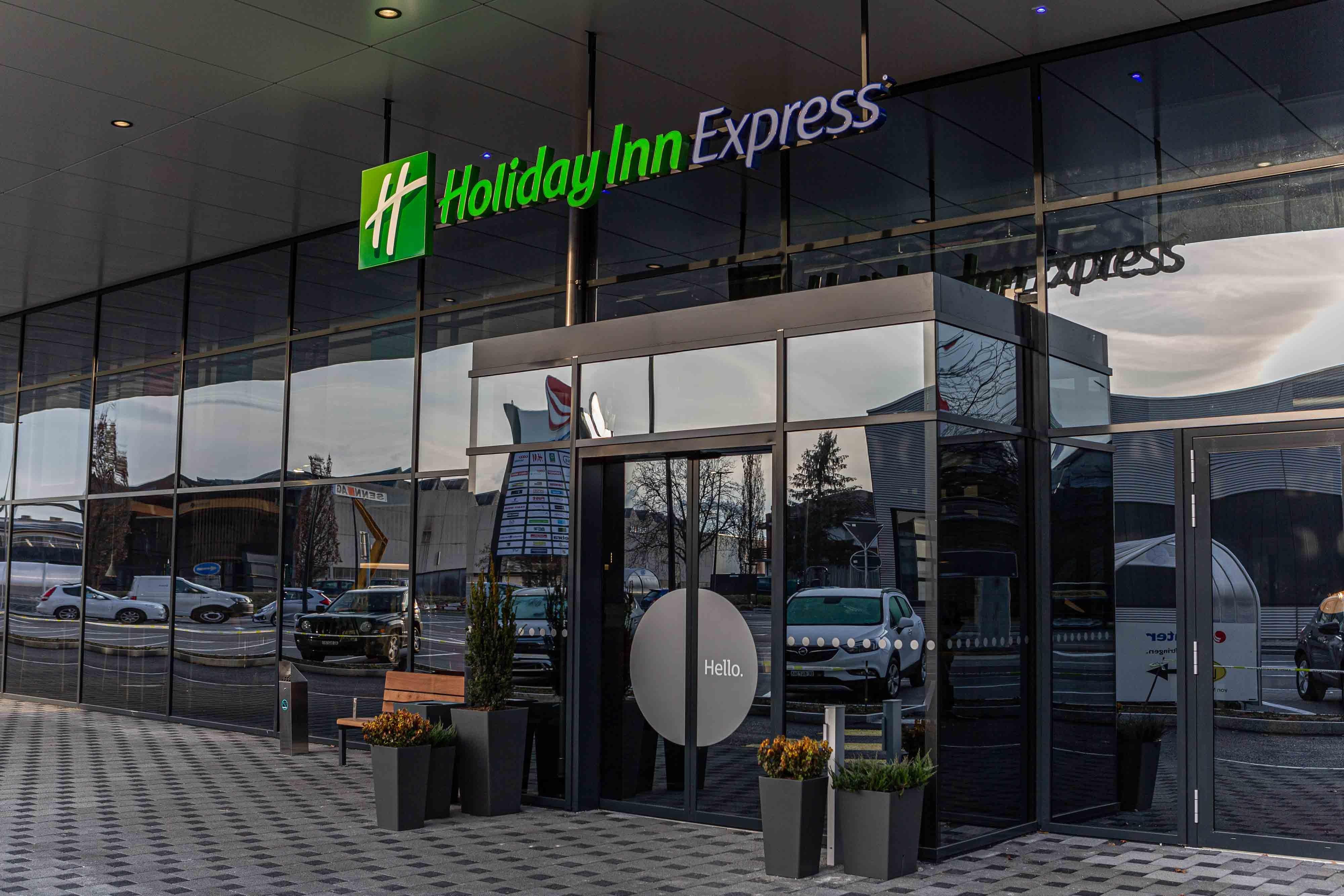 Holiday Inn Express - Aarburg - Oftringen, An Ihg Hotel Экстерьер фото